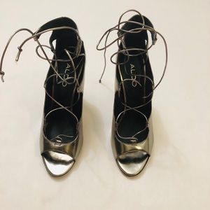 Aldo Cezarine metallic silver lace up heels
